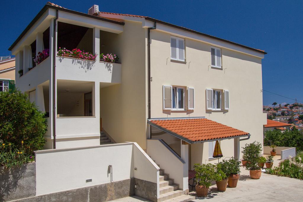 Apartmani Dorita Mali Lošinj Esterno foto