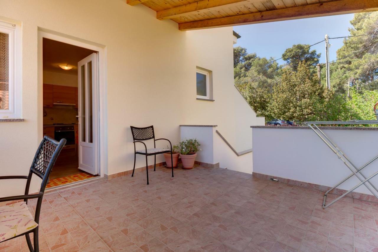 Apartmani Dorita Mali Lošinj Esterno foto