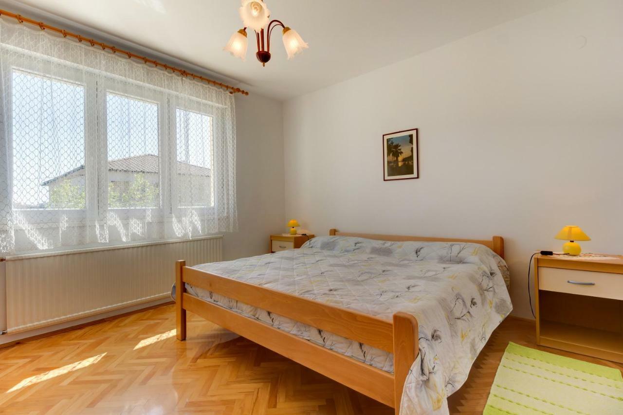 Apartmani Dorita Mali Lošinj Esterno foto