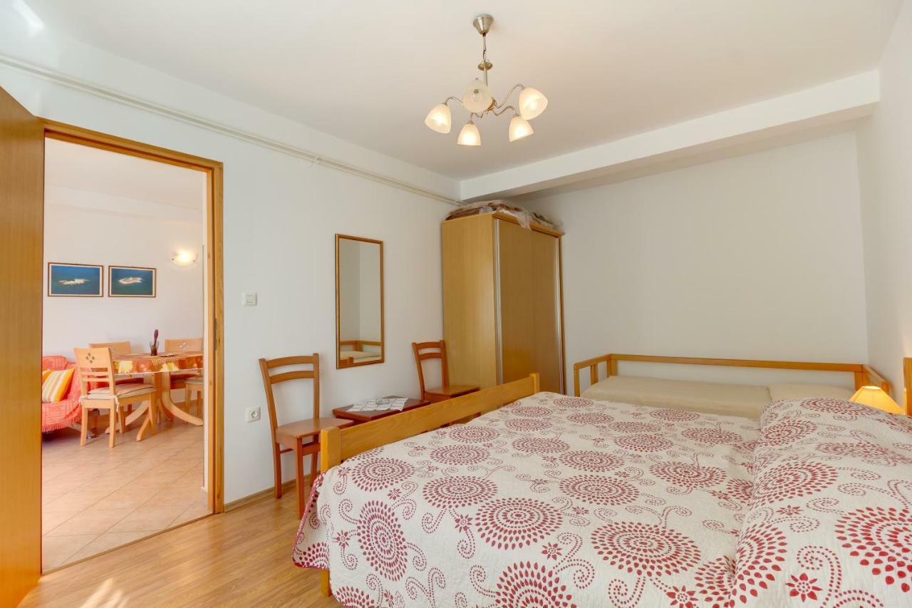 Apartmani Dorita Mali Lošinj Esterno foto